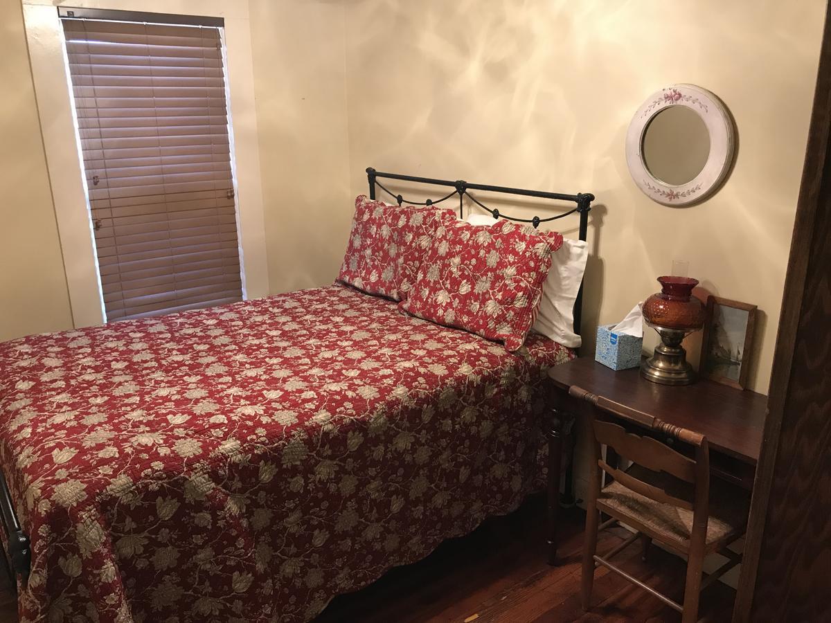 Dabbs Hotel Bed And Breakfast Llano Extérieur photo